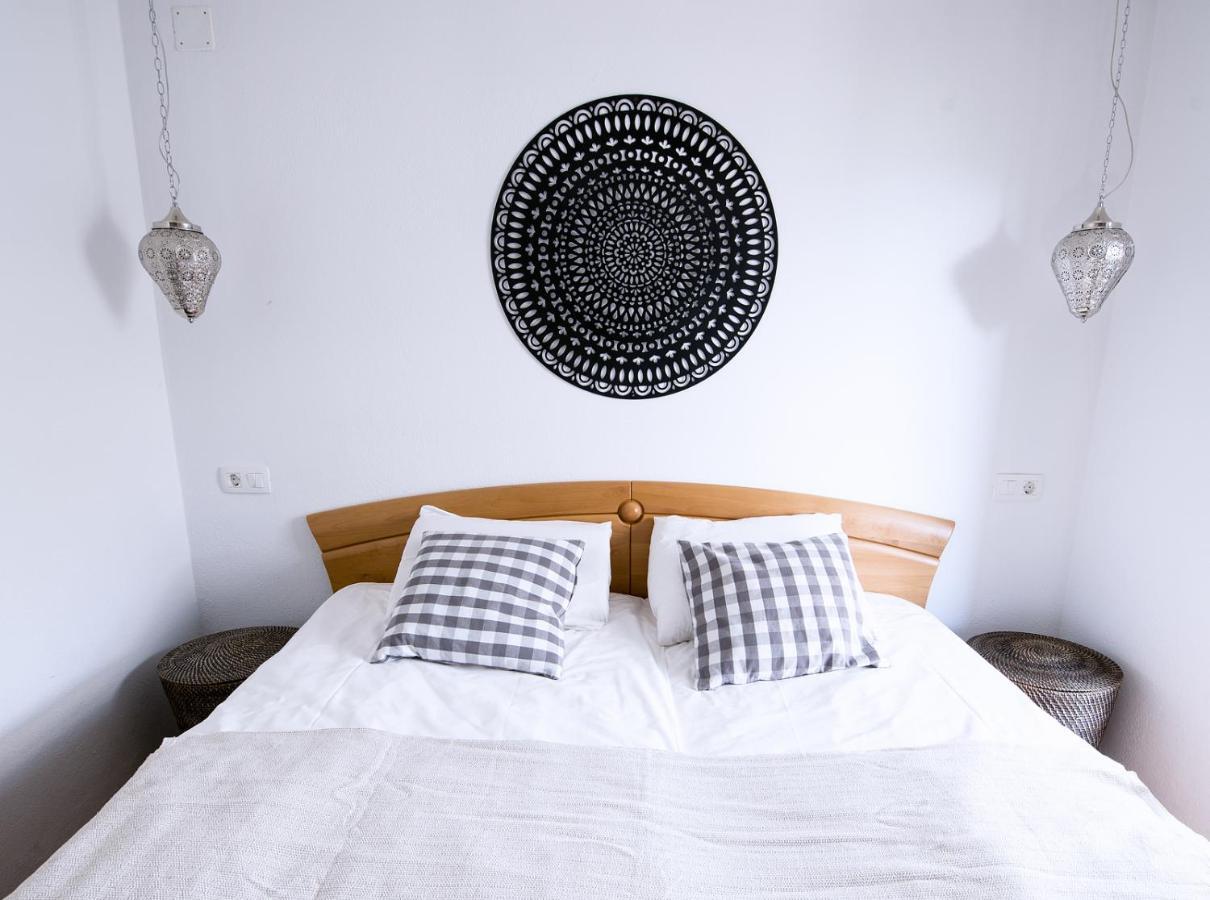 Apartmaji Baron Μπλεντ Εξωτερικό φωτογραφία