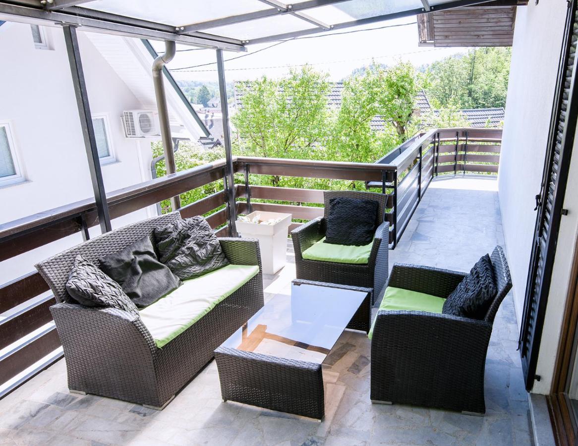 Apartmaji Baron Μπλεντ Εξωτερικό φωτογραφία