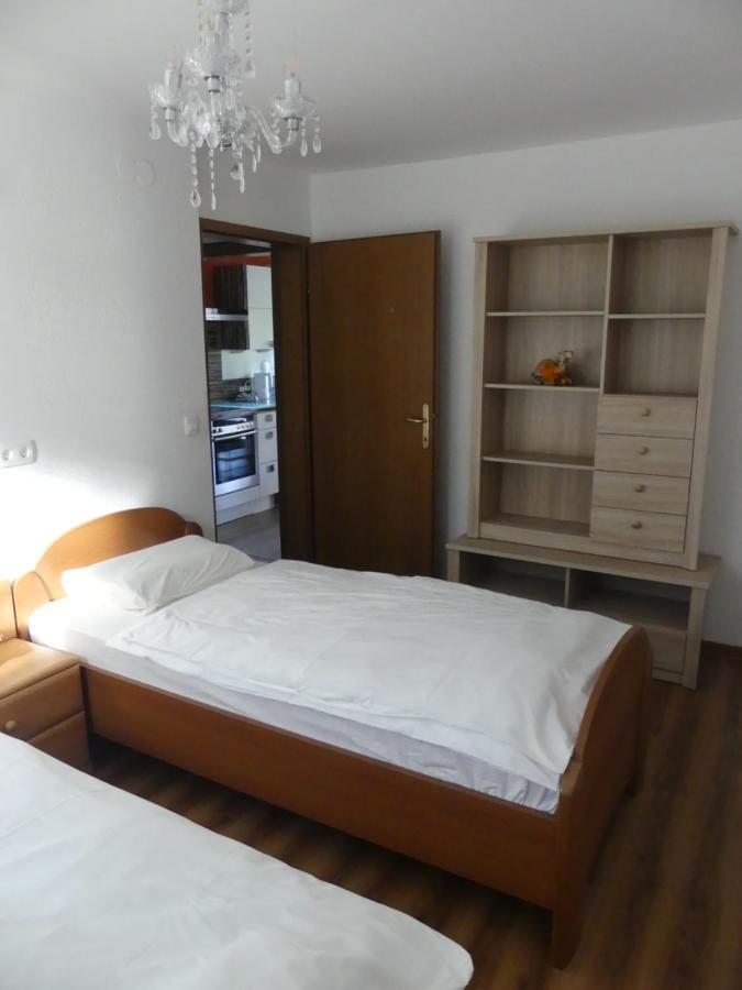 Apartmaji Baron Μπλεντ Εξωτερικό φωτογραφία
